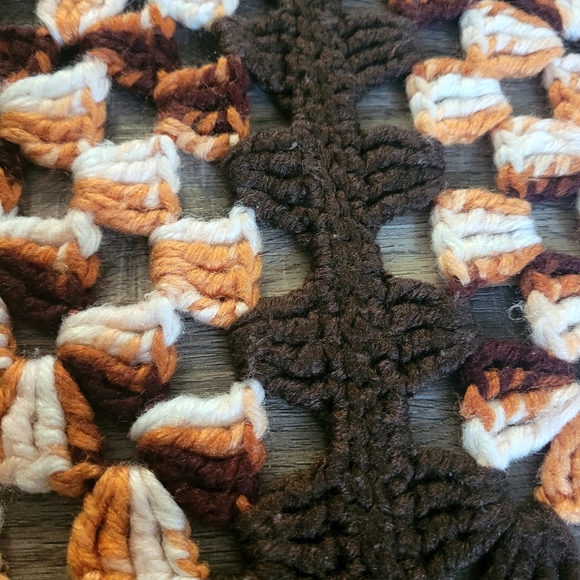 🧡🤎🤍Cozy Granny Square Afghan - Picture 6 of 6